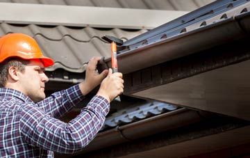 gutter repair Whisby, Lincolnshire
